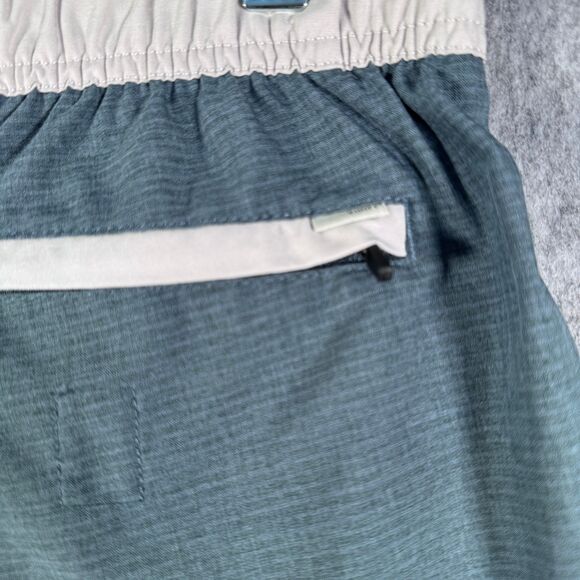 Vuori Banks Shorts Mens Large Green Drawstring Unlined Athletic Stretch - Picture 8 of 11